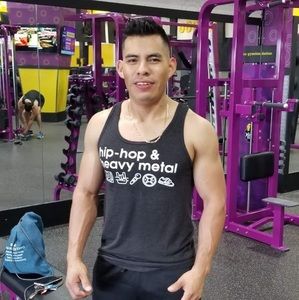 Meet your Posher, Santiago